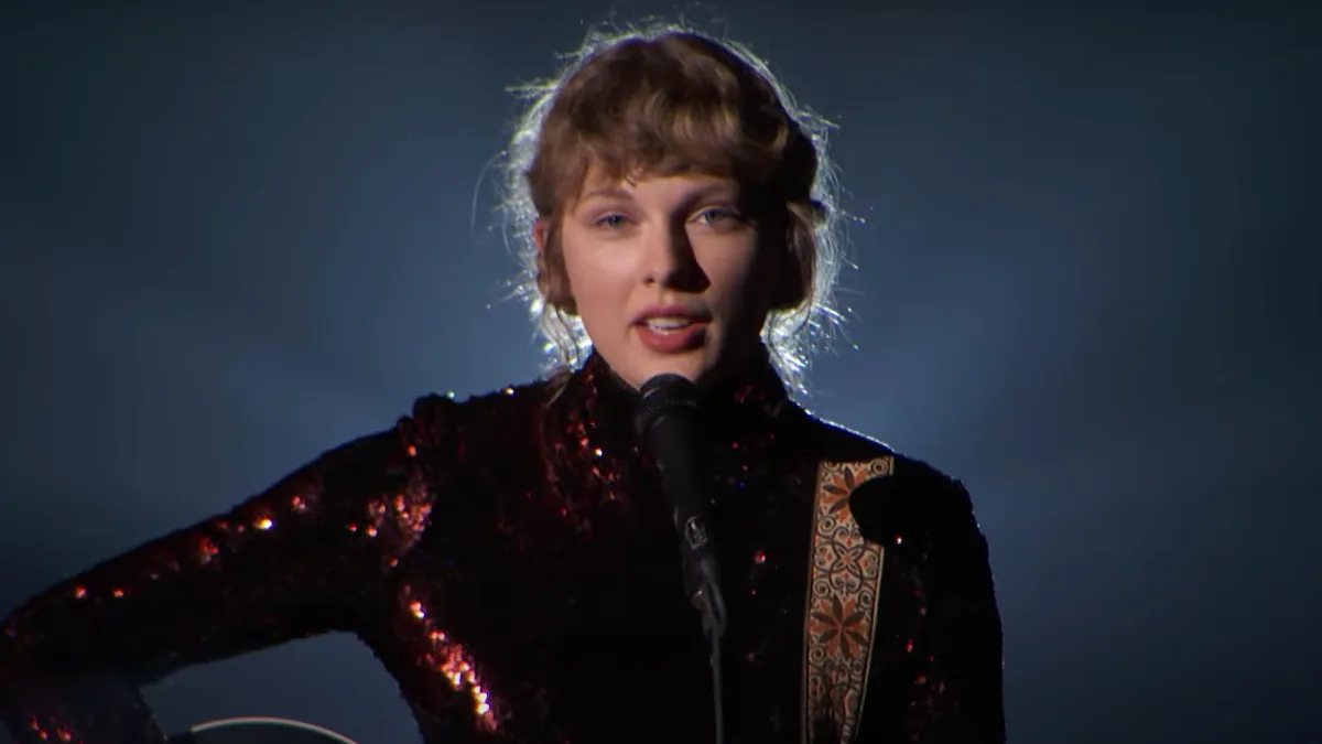 Taylor Swift Betty ACM Awards 2020