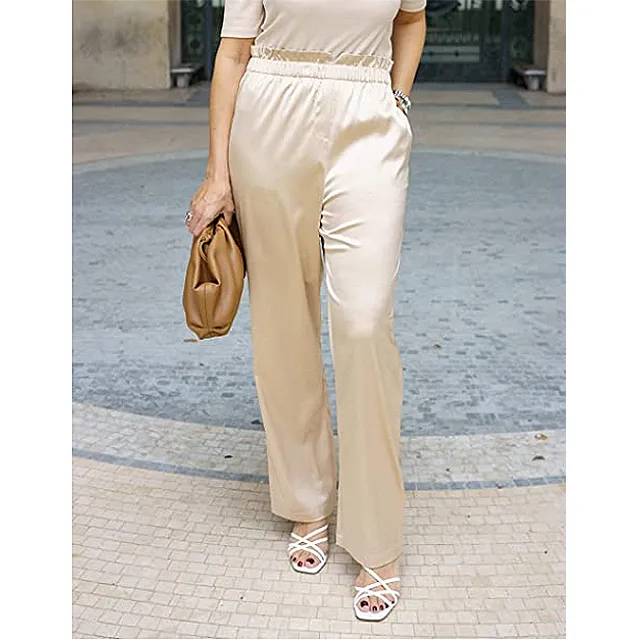 The Drop Women's Sand Pull-On Pant by @sabthefrenchway