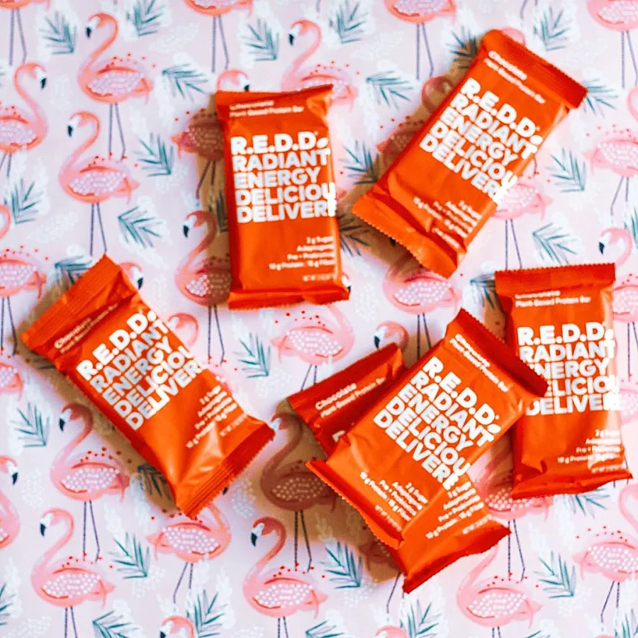 REDD Bars Luxury Handbag Shopping Issue 38 Buzzzz-o-Meter