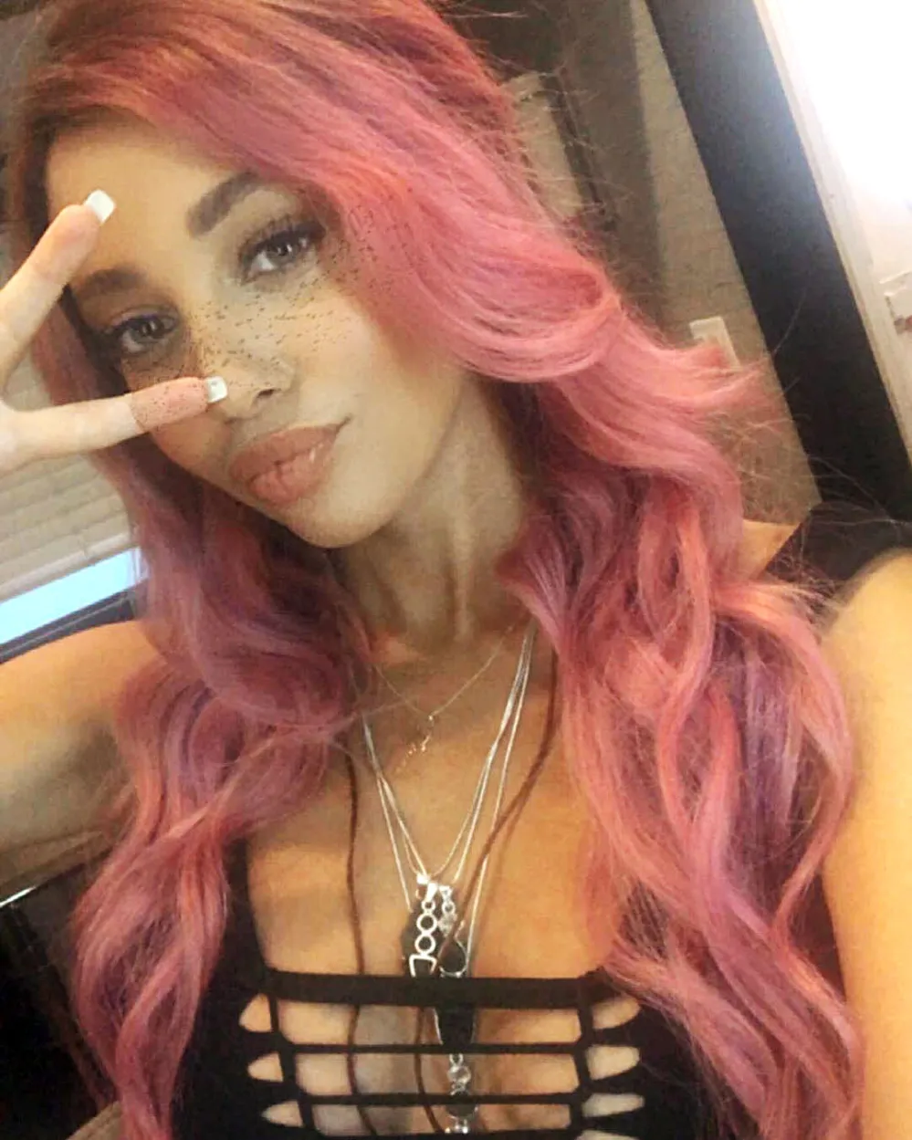 Vanessa Morgan Returns Riverdale Set 6 Months Pregnant