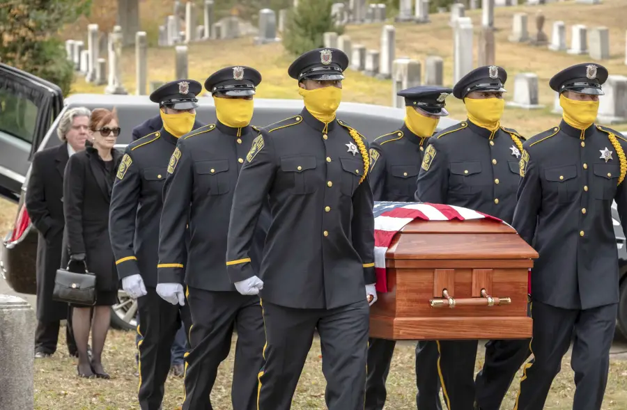 Watchmen 5 Things Know About Critically-Acclaimed HBO Series