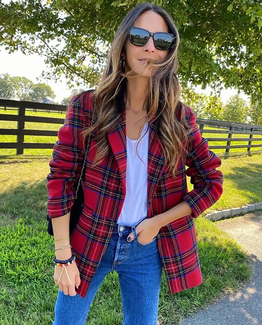 Something Navy&rsquo;s Arielle Charnas Spills Fashion Secrets, Confidence Tips