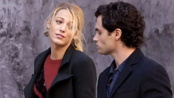 Blake Lively Hilariously Reacts Dan Being Gossip Girl 8 Years After Finale