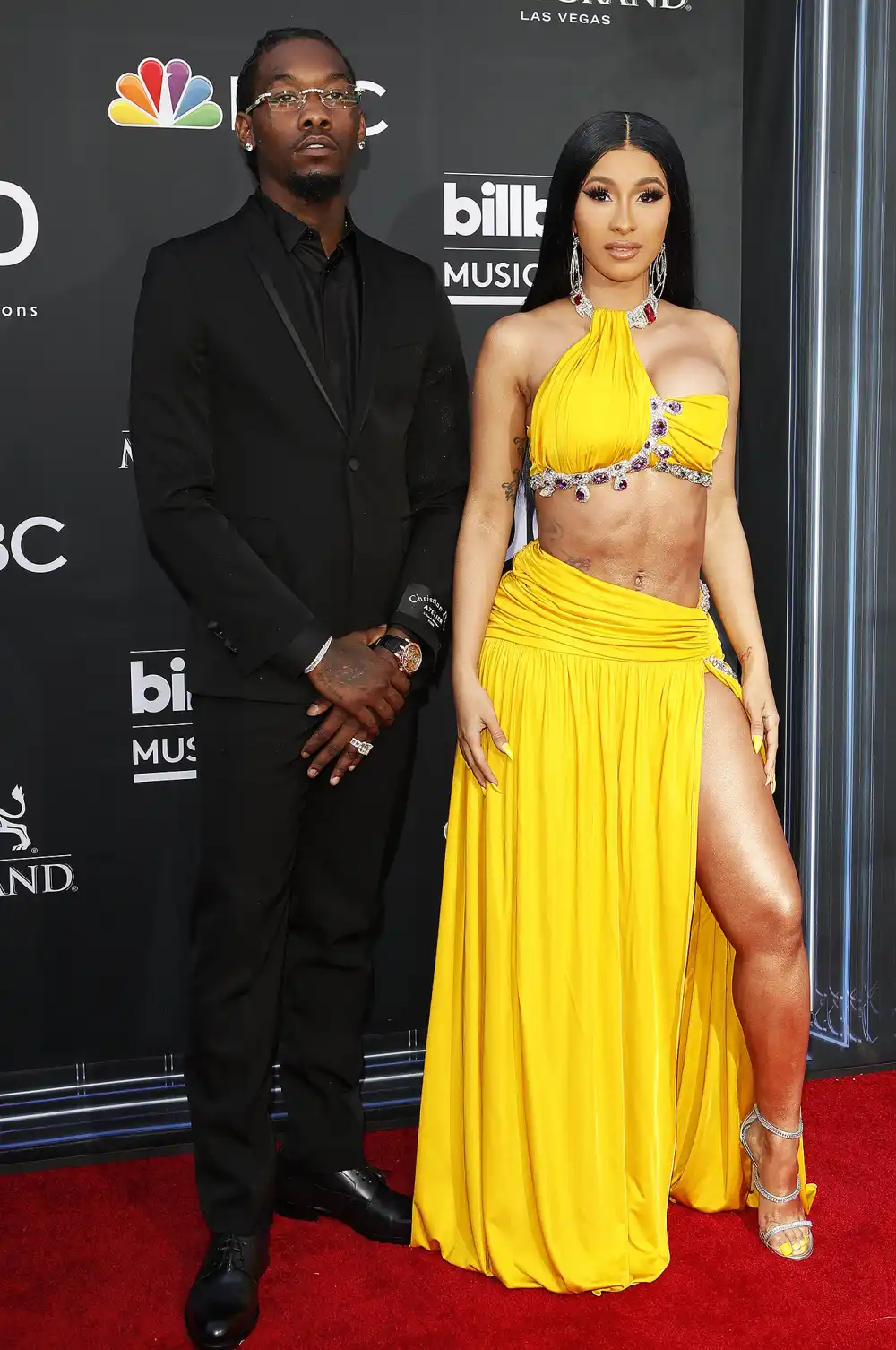 Cardi B Calls Out Fans Who Say She&rsquo;s in a Mentally Abusive Relationship With Offset