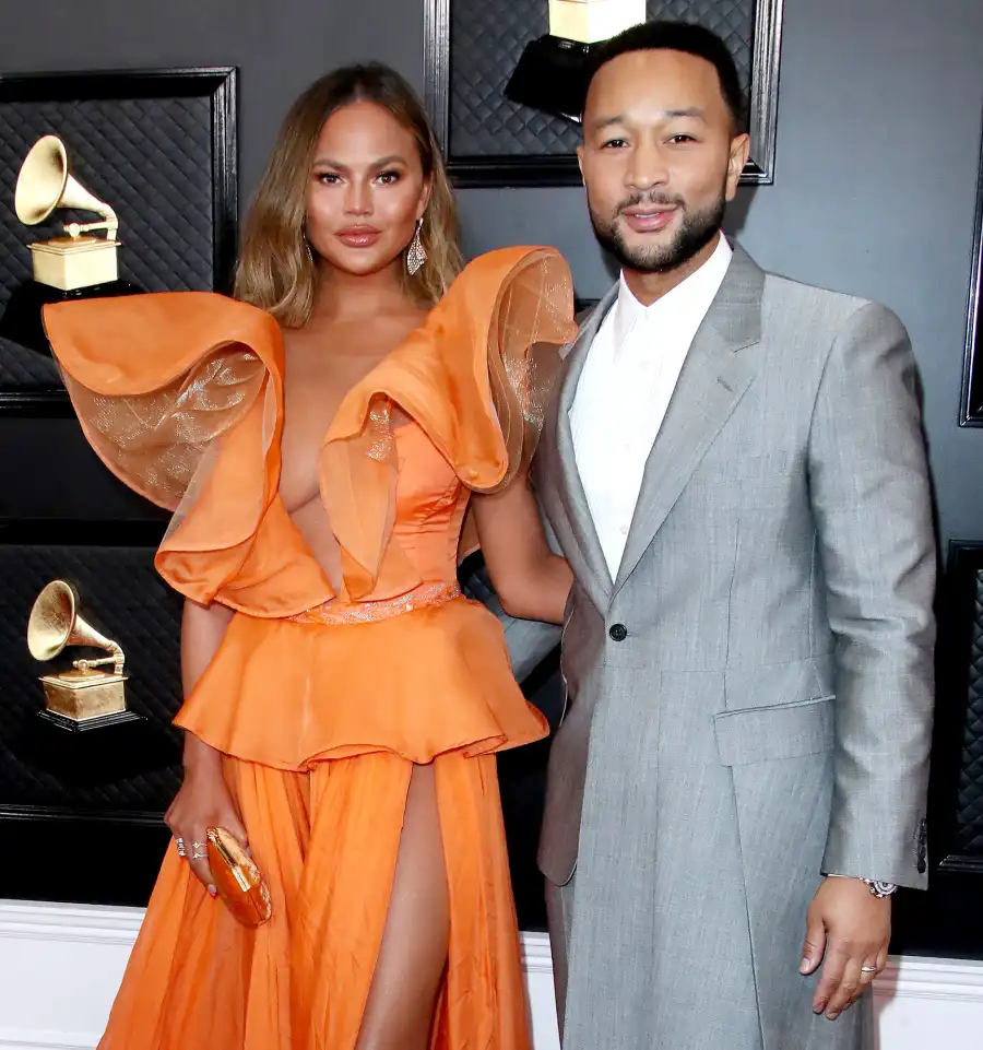 Celebrities Rally Around Chrissy Teigen John Legend After Pregnancy Loss