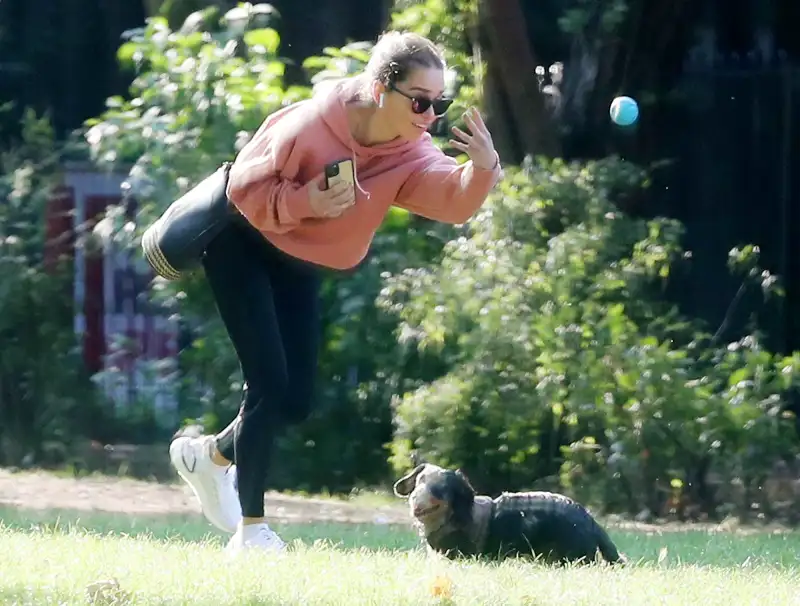 Emilia Clarke and her dog
