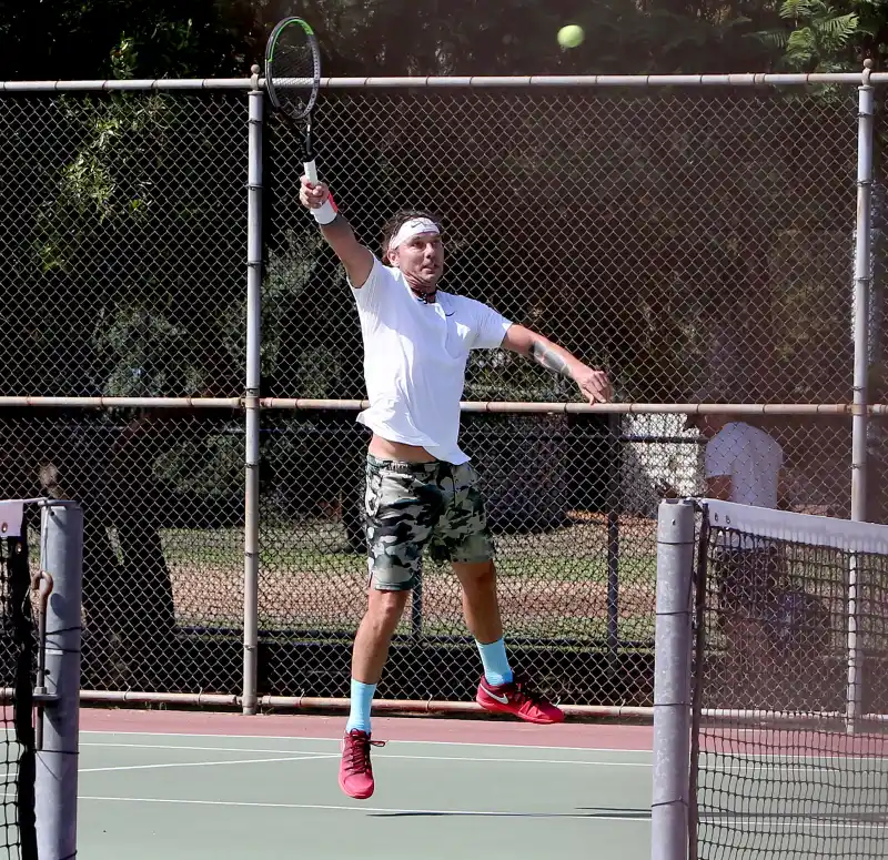 Gavin Rossdale tennis