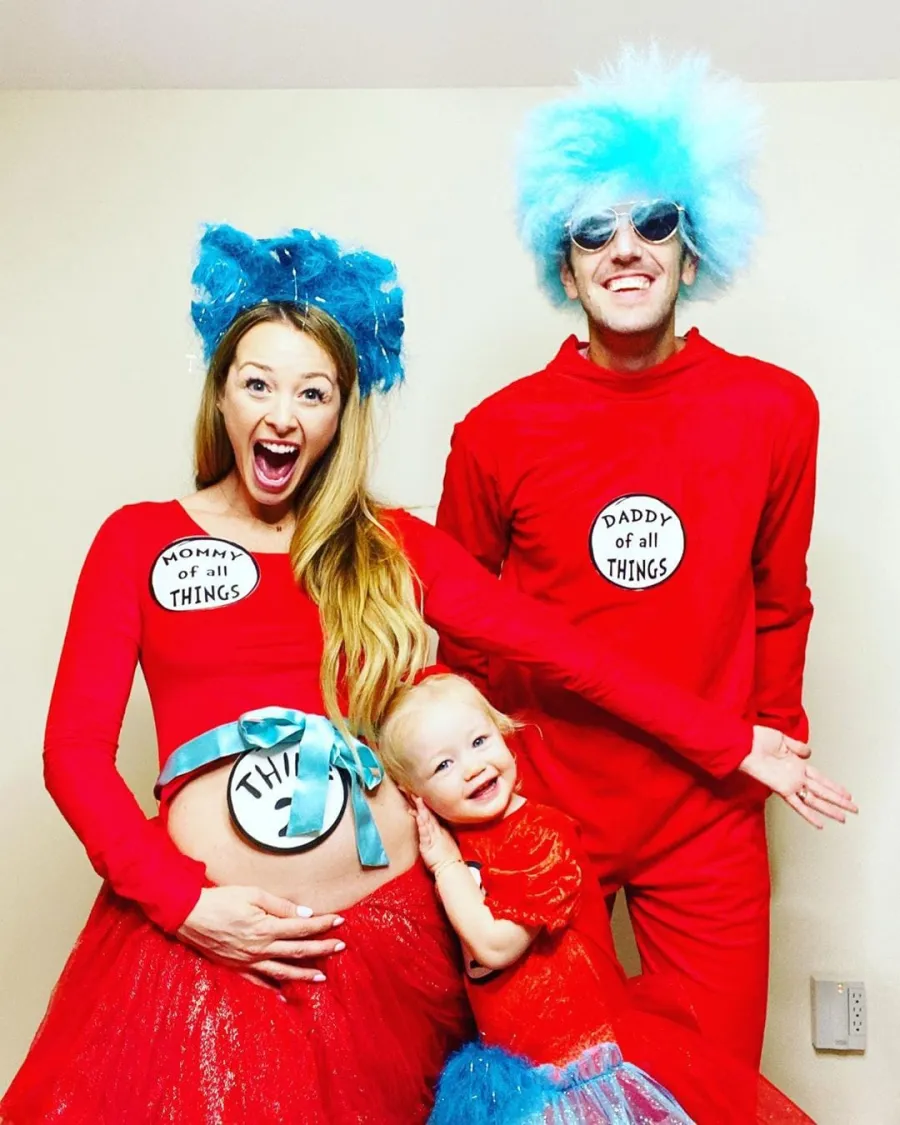 Jamie Otis Pregnant-Celebs-Dressing-Up-Baby-Bumps-Halloween-2019-08