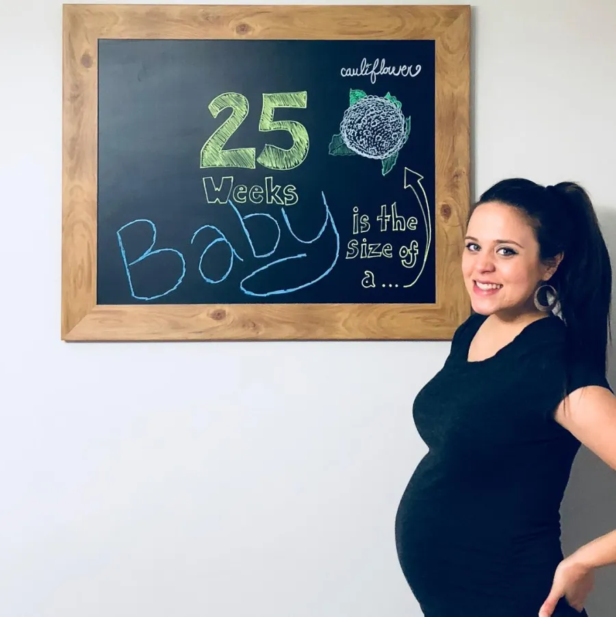 Jinger Duggar 2018 baby bump