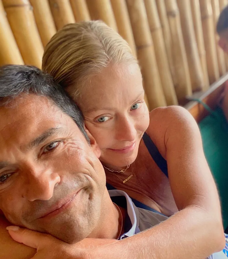 Kelly Ripa Mark Consuelos Relationship Timeline October 2020