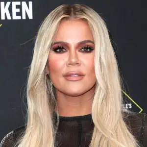 Khloe Kardashian Calls Out Fan Shade After They Comment Her New Look