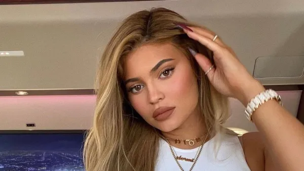 Kylie Jenner Online VIP