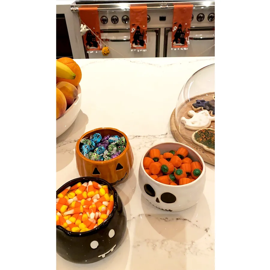 Getting Spooky Kylie Jenner Transforms Mansion Halloween Wonderland