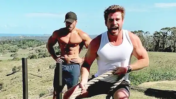 Liam Hemsworth Shows Off Toned Muscles Workout Methods