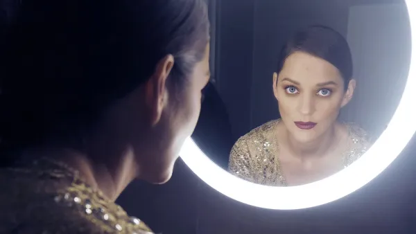 Marion Cotillard x Chanel