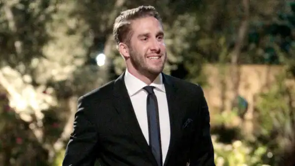Shawn Booth Goes Back and Forth About Wanting to Get Married