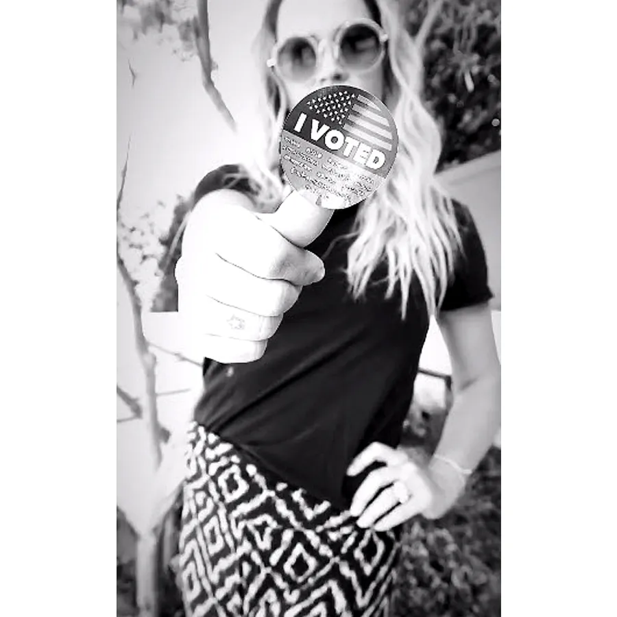 Stars Voting Elections Teddi Mellencamp