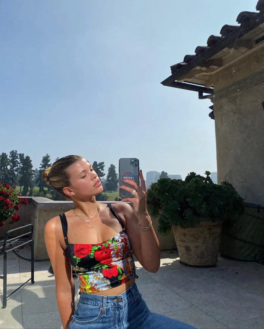 Stars Voting Elections Sofia Richie