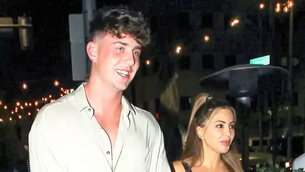 Too Hot to Handle Harry Jowsey Sparks Dating Rumors With Larsa Pippin