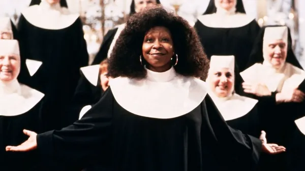 Whoopi Goldberg I Got Sick Sister Act Set Help Other Actresses