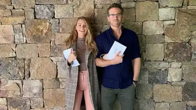 blake-lively-ryan-reynolds-voting-photo