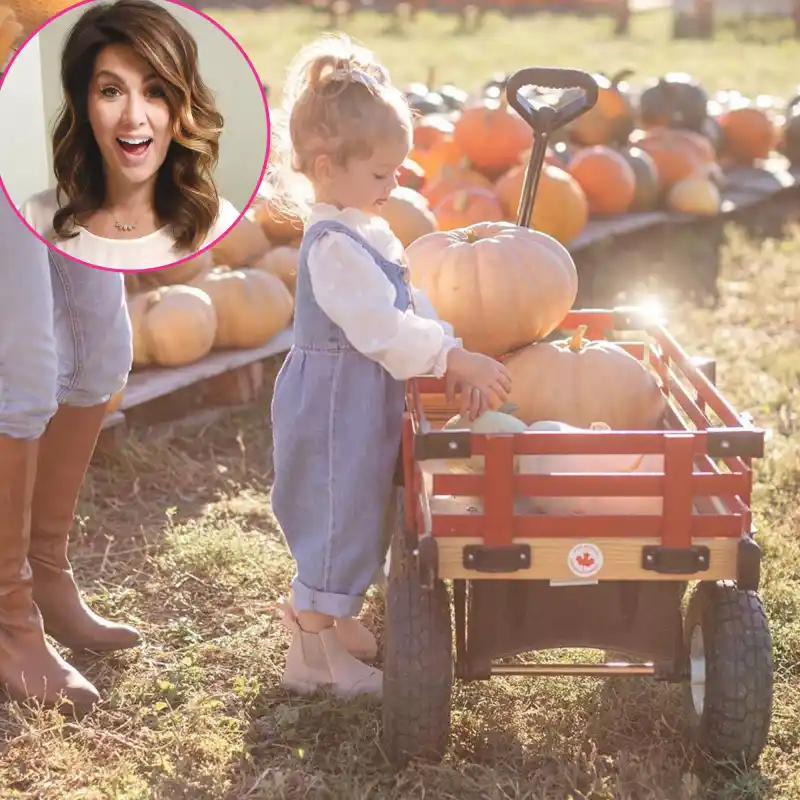 Jillian Harris Celebrity Parents Visiting Pumpkin Patches With Their Kids in Fall 2020: Pics
