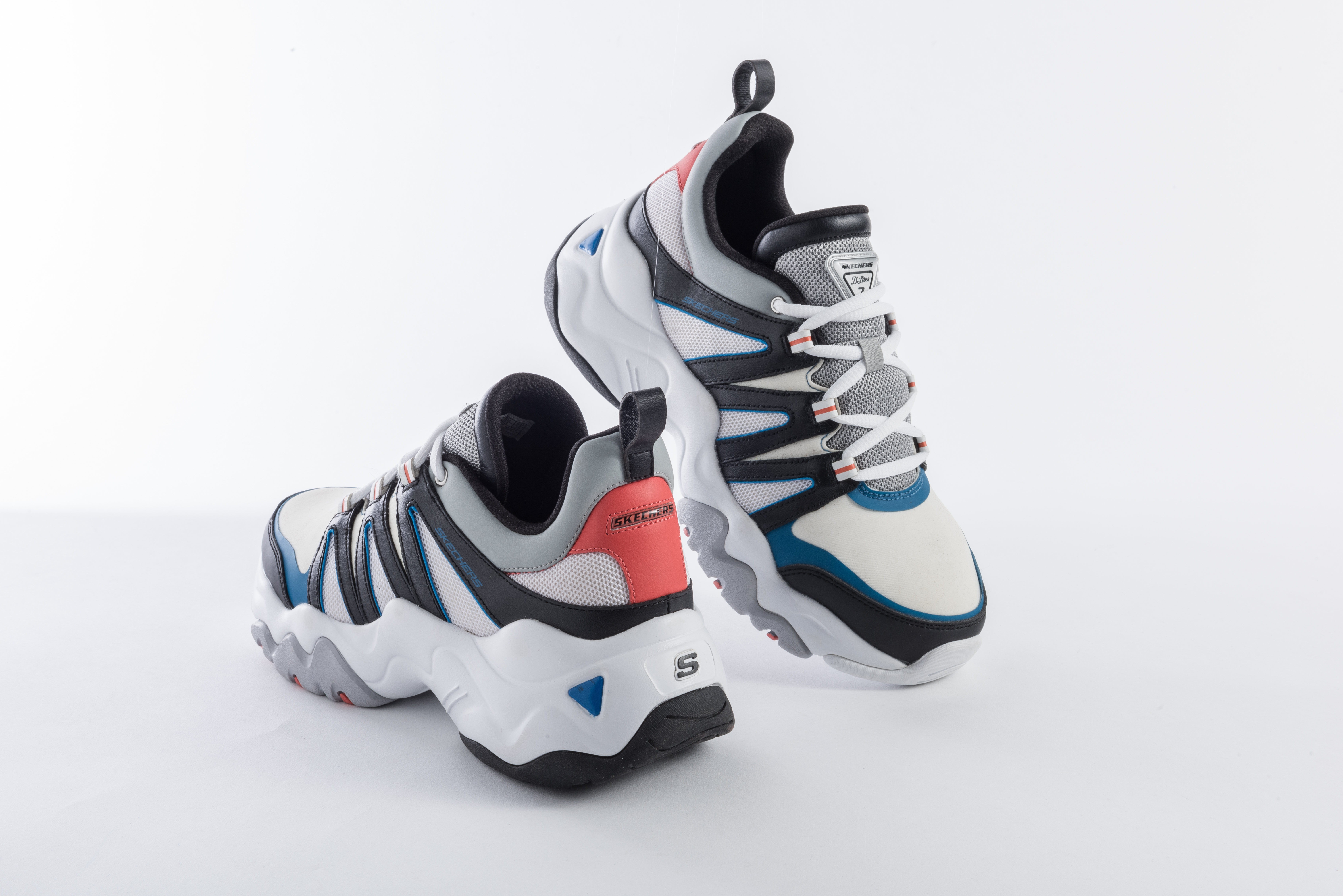 sketchers-sneakers-on-sale