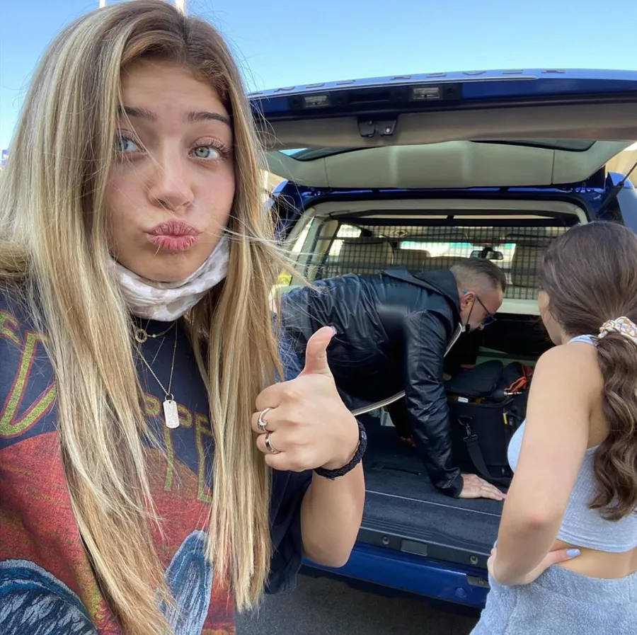 Joe Giudice Reunites With His and Teresa Giudice's Daughters for 1st Time in Nearly 1 Year