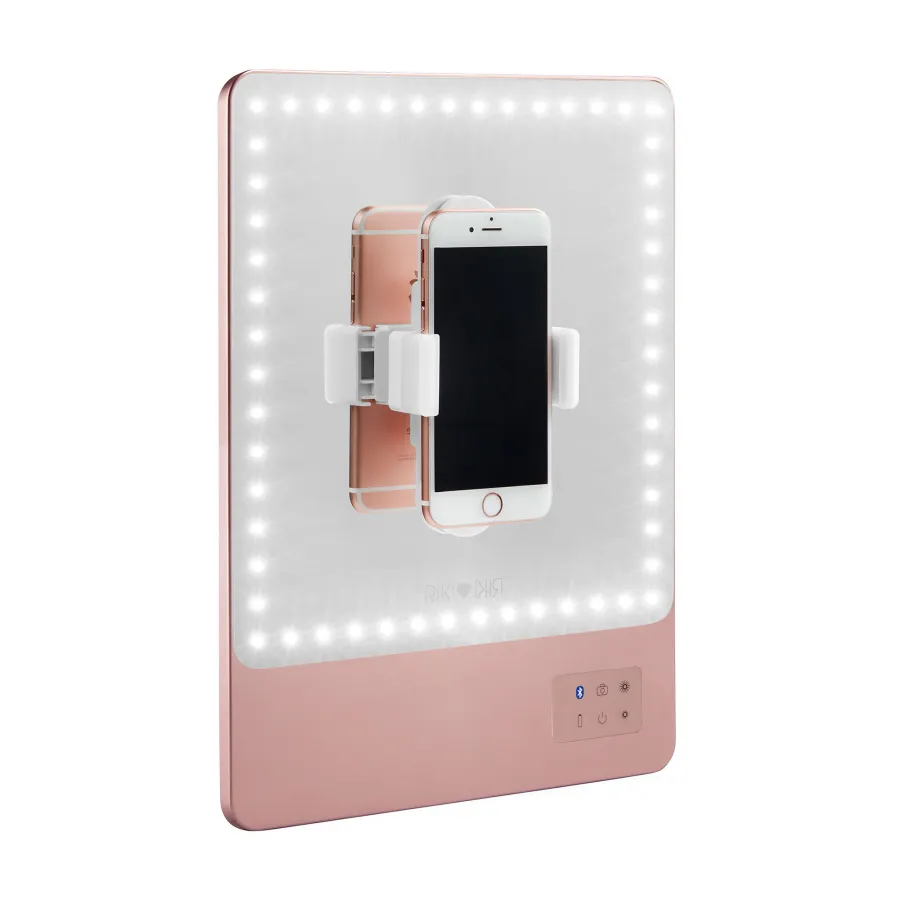 The 2020 Holiday Gift Guide: Best Beauty, Fashion and Lifestyle Picks for Everyone