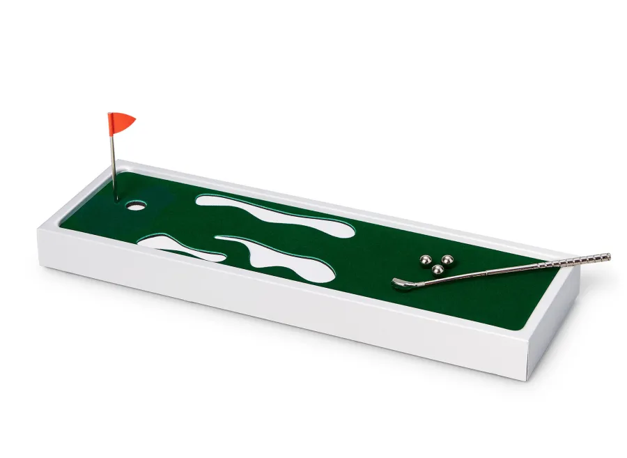 The 2020 Holiday Gift Guide: Best Beauty, Fashion and Lifestyle Picks for Everyone