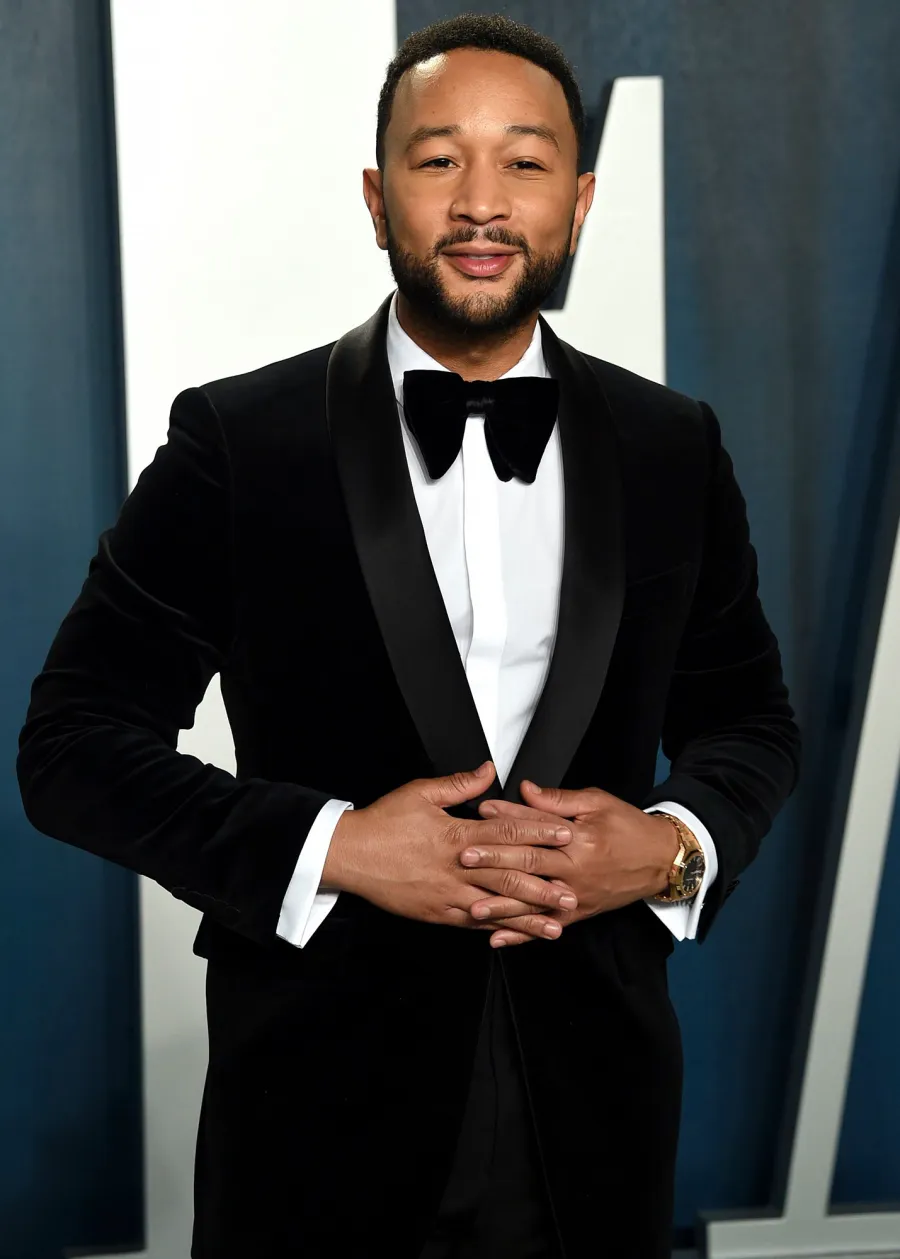 Alex Trebek Dead at 80: Stars Pay Tribute to 'Jeopardy' Host