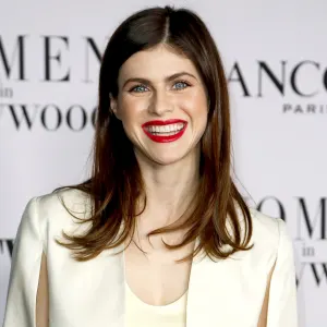 Alexandra Daddario 25 Things You Don’t Know About Me