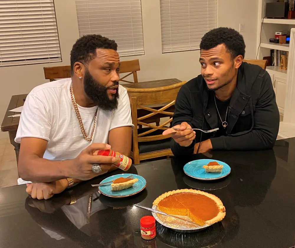 Anthony Anderson&rsquo;s Family Is Serious About Sweet Potato Pie on Holidays