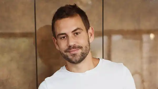 Bachelor alum Nick Viall Inside a Day in My Life