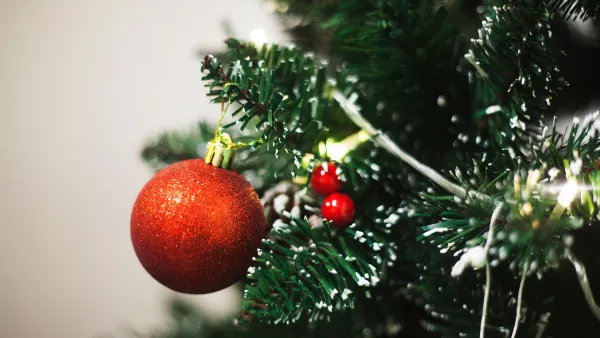 Best-Artificial-Christmas-Trees-2020