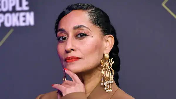 Best Beauty Looks at the 2020 People's Choice Awards