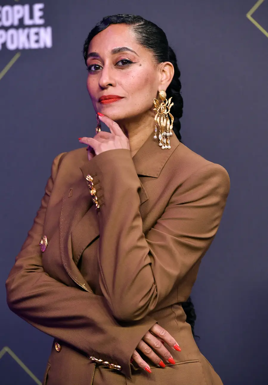 Best Beauty Looks at the 2020 People's Choice Awards