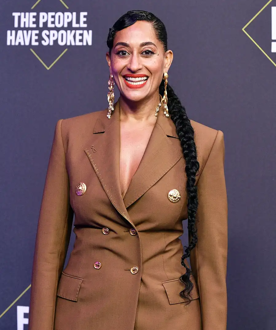 Best Beauty Looks at the 2020 People's Choice Awards