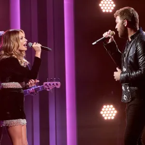 Carly Pearce Performs Breakup Anthem at CMAs 2020 Amid Michael Ray Divorce