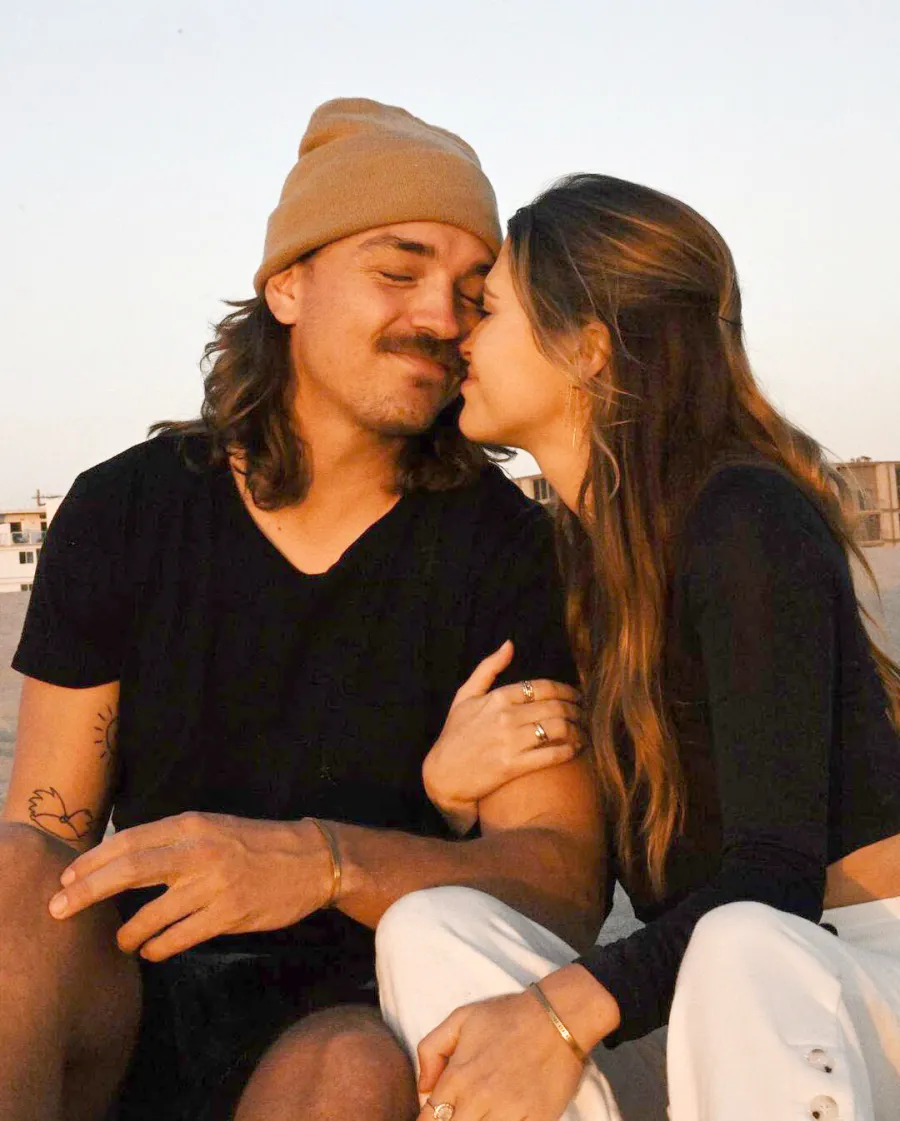 November 2020, going strong Bachelor Nation Dean Unglert Caelynn Miller-Keyes Relationship Timeline