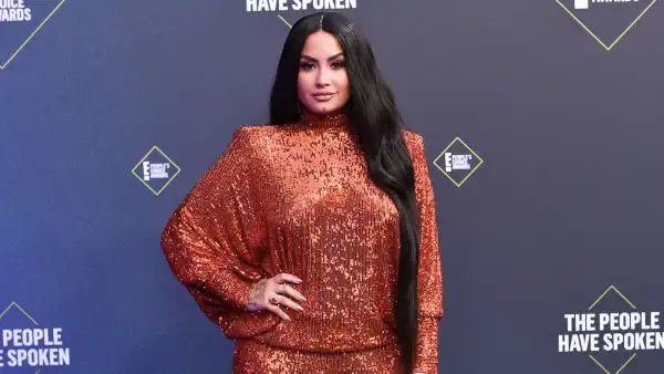 Demi Lovato E! People's Choice Awards 2020
