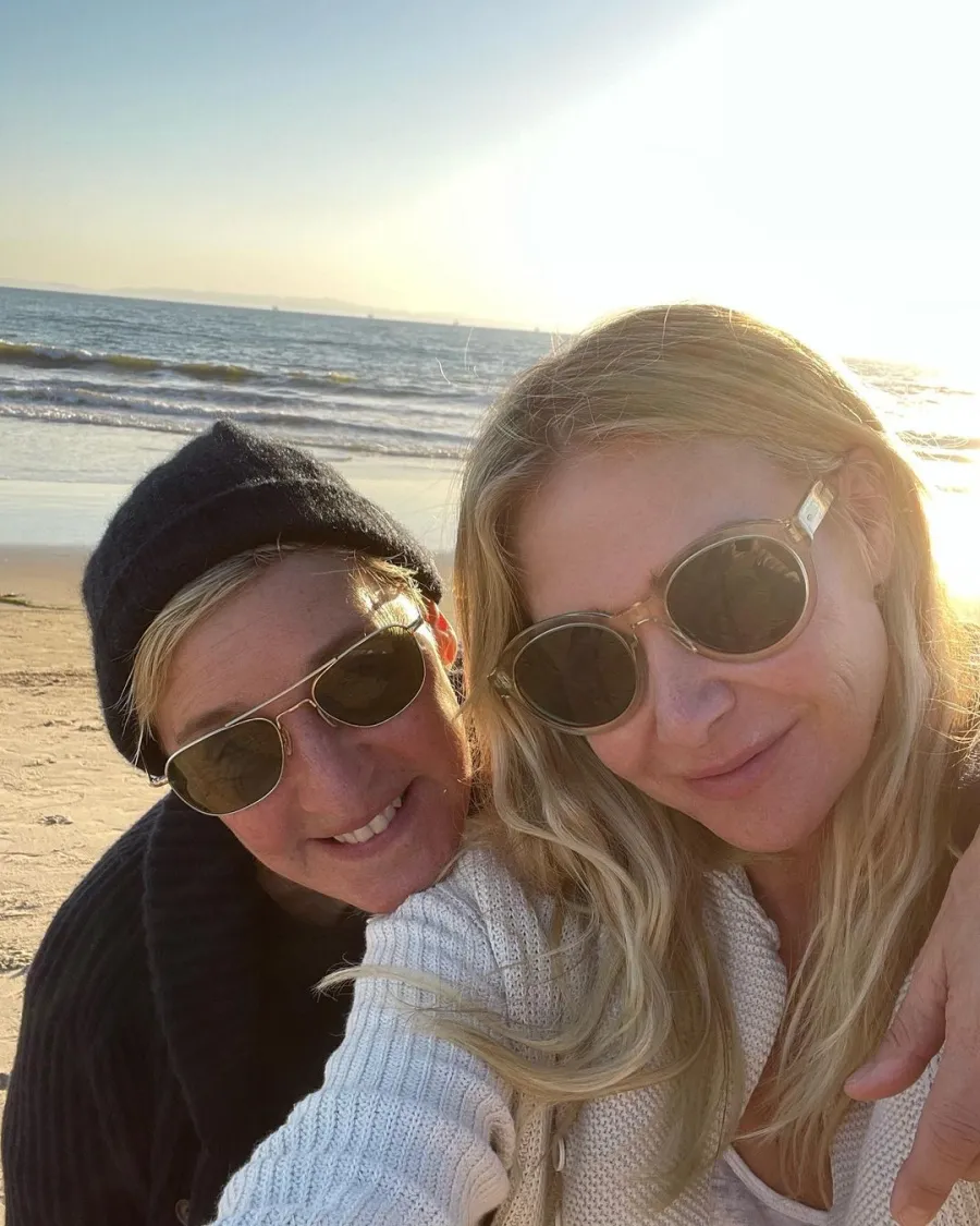 Ellen DeGeneres and Portia Di Rossi thanksgiving 2020