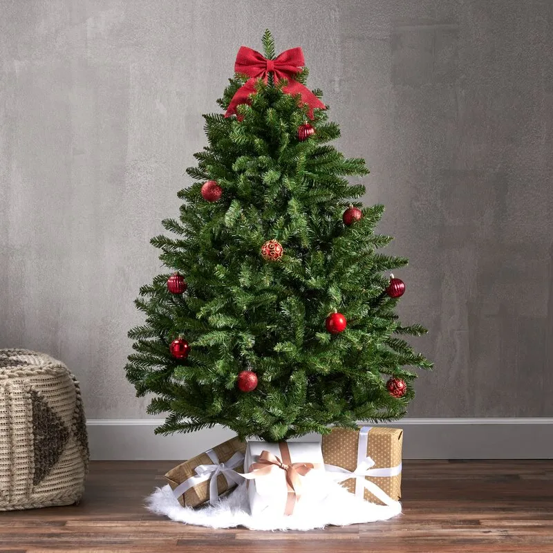 The Holiday Aisle&reg; Green Spruce Artificial Christmas Tree