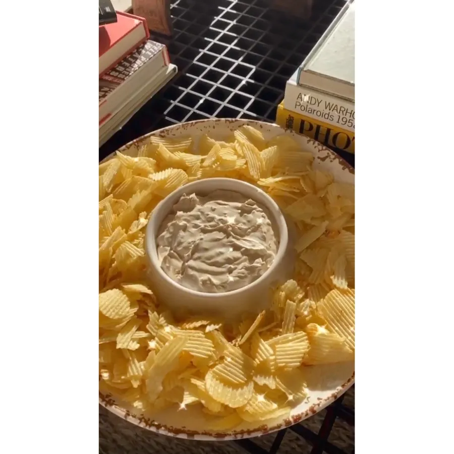 Inside the Kardashian-Jenner Family's Thanksgiving 7