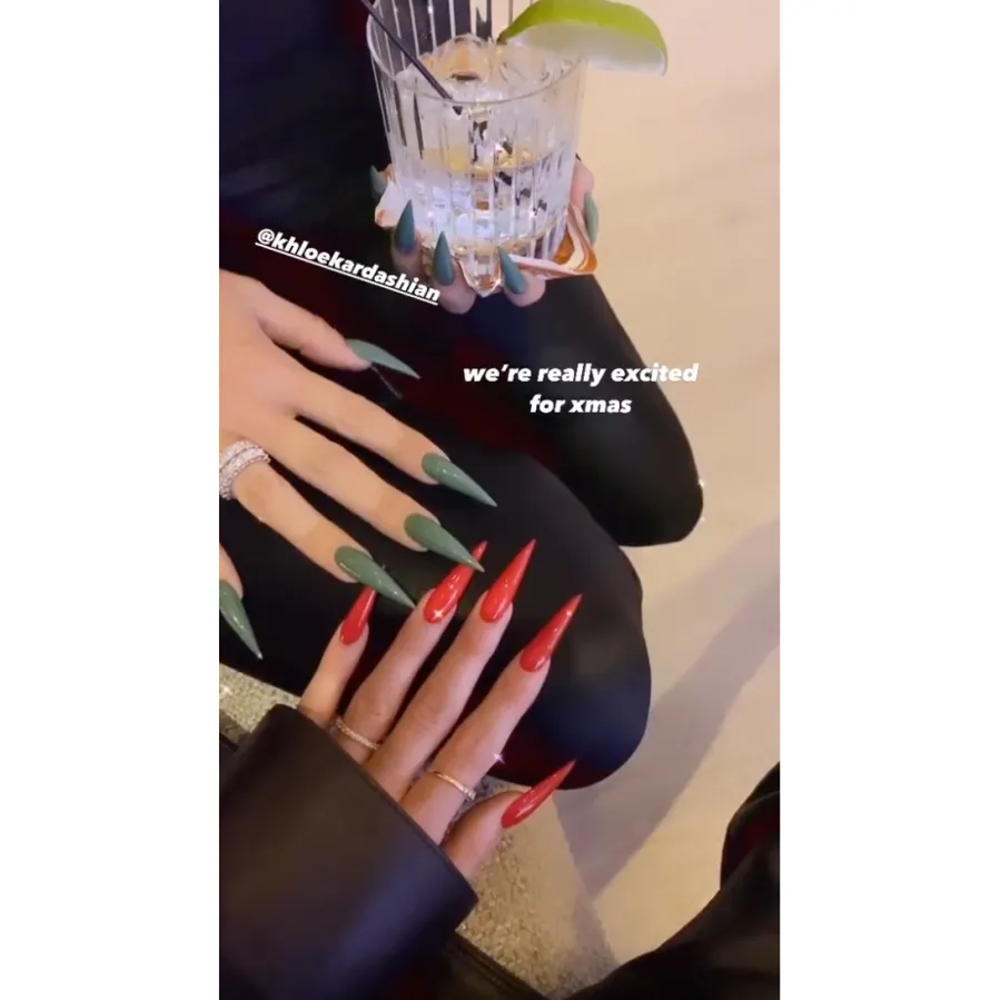 Inside the Kardashian-Jenner Family's Thanksgiving 9