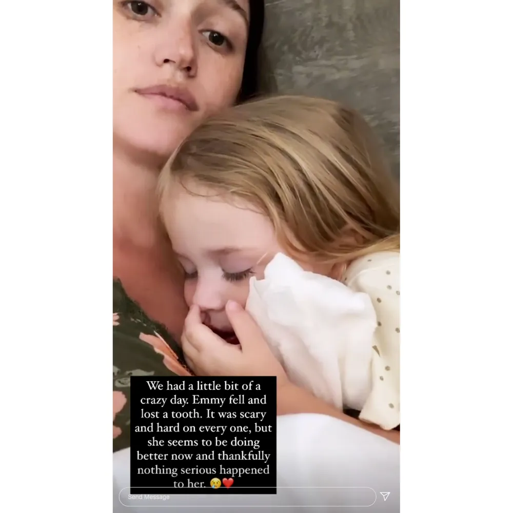 Jade Roper Daughter Emerson Knocks Out Tooth After Baby Brothers Birth