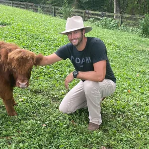 Jay Cutler Offers Reward for His Missing Dog Bane