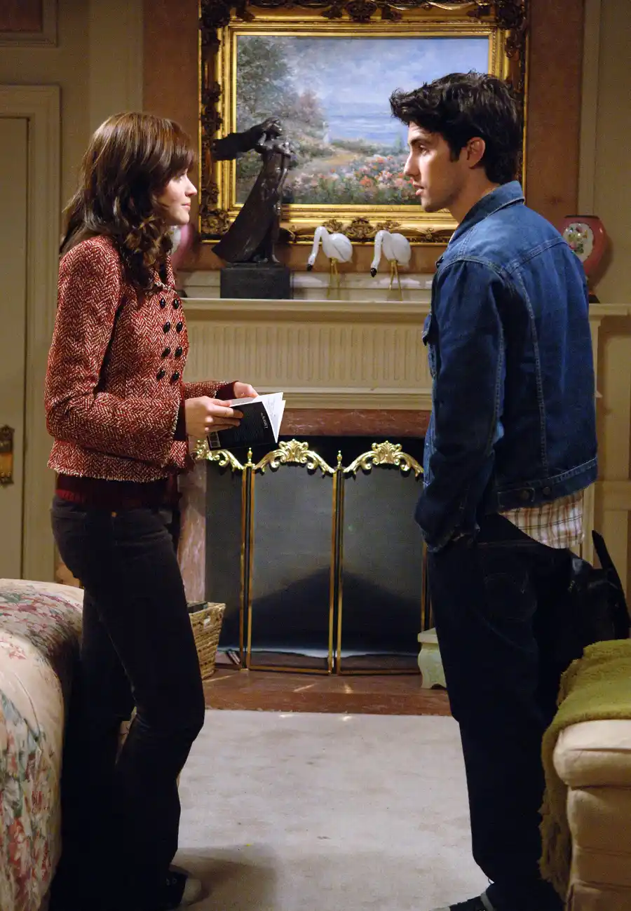 Devastating Fictional Breakups TV Fans Still Can't Get Over Jess and Rory