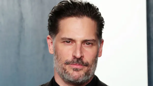 Joe Manganiello Debut a Blue Mohawk and Fans Have a Lot of Thoughts