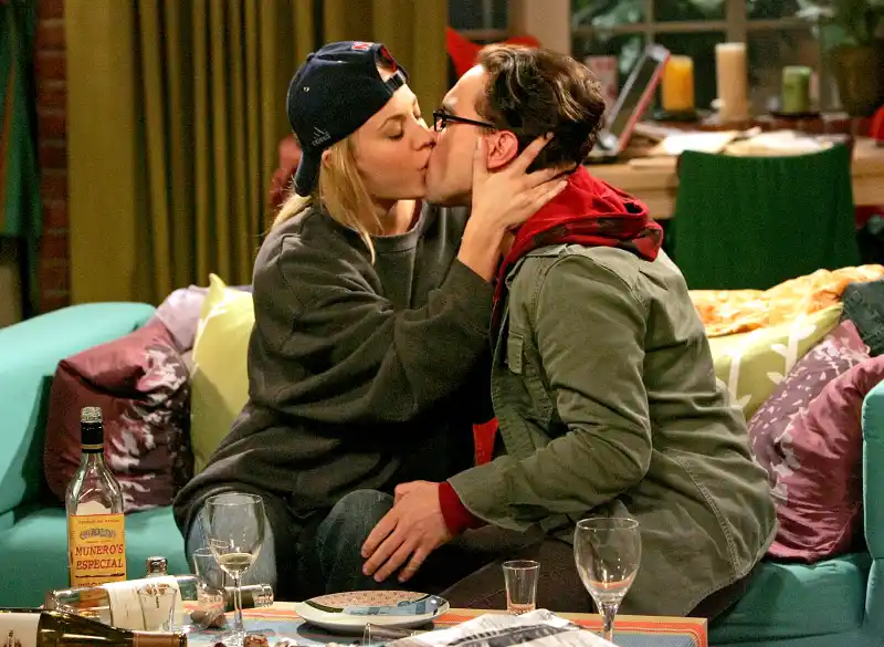 Kaley Cuoco Recalls Filming Sex Scenes With Ex Johnny Galecki 2